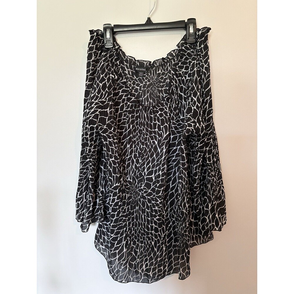 Nicolini Off The Shoulder Top, Size XL, 100% Polyester, Black and White Floral